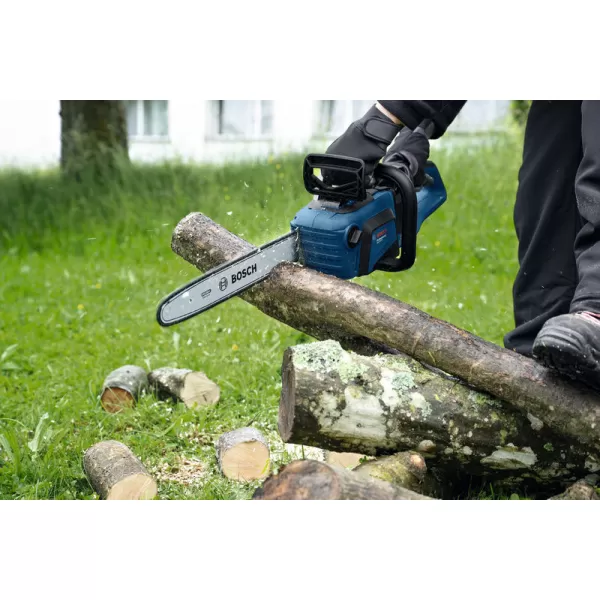 Aku řetězová pila Bosch GKE 18V-40 Professional, 1 x aku 5,5Ah EXBA