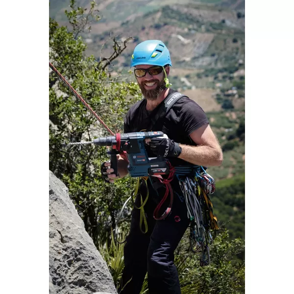 Aku kladivo Bosch GBH 18V-26 F Professional + odsávání GDE, solo