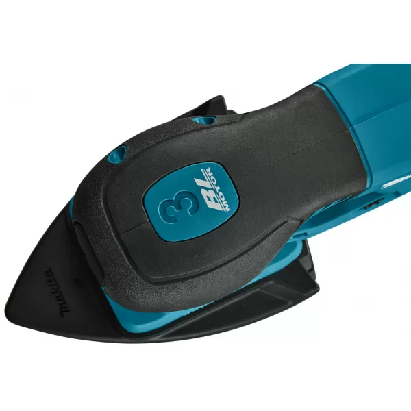 Aku vibrační bruska s regulací Makita BO006CGZ 100x150mm Li-ion XGT 40V,bez aku Z