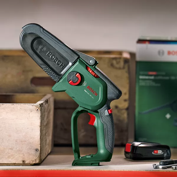 Pila řetězová aku Bosch EasyChain 18V-15-7, 1 x 2,5Ah 06008B8900