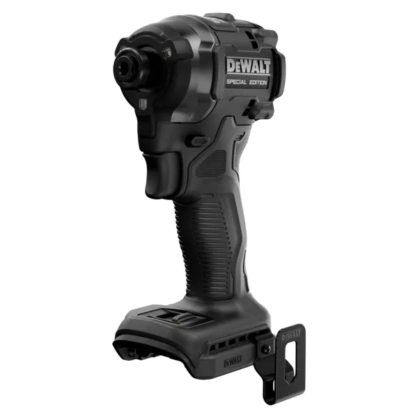Kombo sada DeWALT DCK2224MP2T McLaren DCF86M + DCF99M 2 x 5 ah