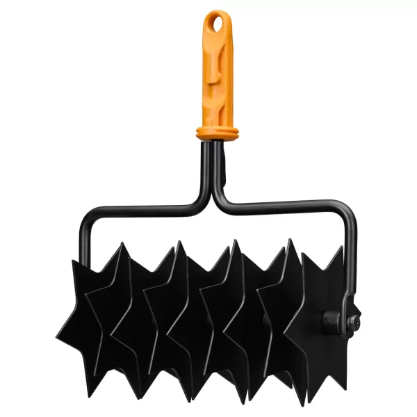 Provzdušňovač trávníku Fiskars OneClick