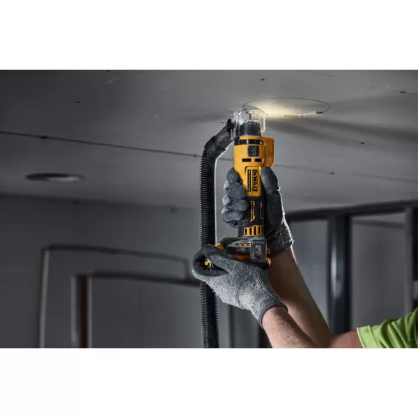 Aku vyřezávačka do sádrokartonu DeWALT DCE555N, 18V XR, bez aku