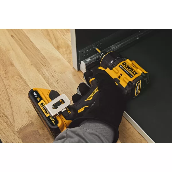 Aku vrtačka DeWalt DCD803NT vícehlavá