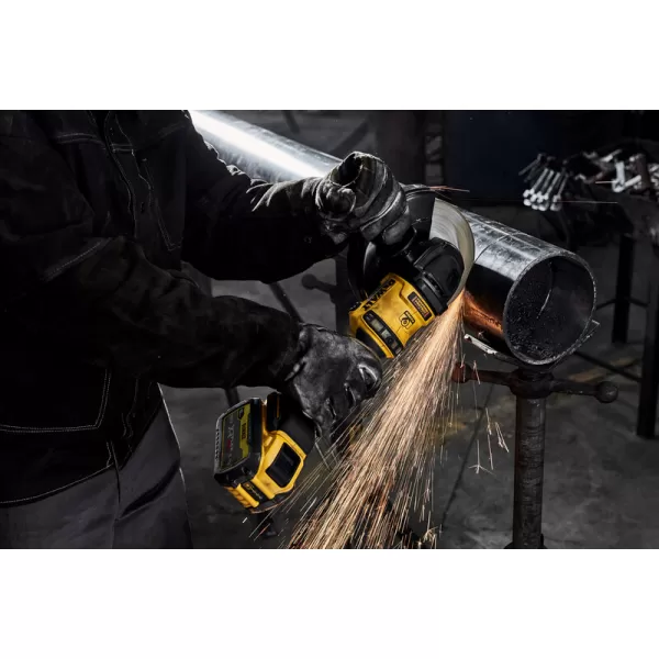 Aku úhlová bruska DeWALT DCG440N, 54V FLEXVOLT, 180 mm, 6500 ot/min