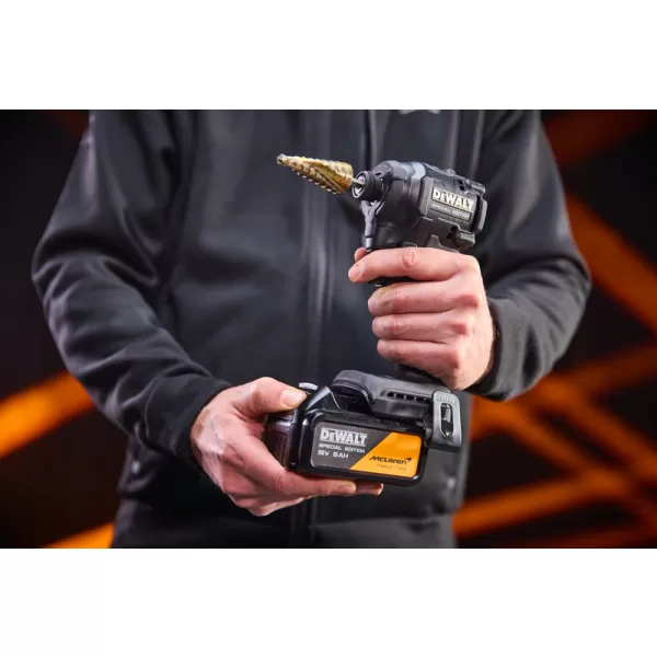 Aku rázový utahovák DeWALT DCF86MP2T McLaren 2 x 5.0 ah