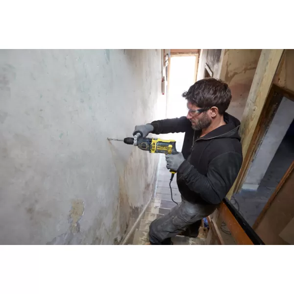 Příklepová dvourychlostní vrtačka Stanley FATMAX® FMEH1100K 1100 W