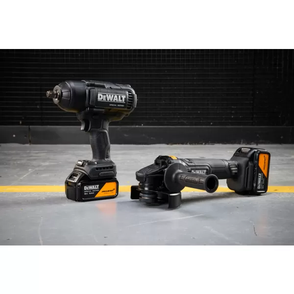 Kombo sada DeWALT DCK2225MP2T McLaren DCG45m + DCF99m 2 x 5 ah