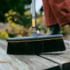 Koště na terasy Fiskars OneClick
