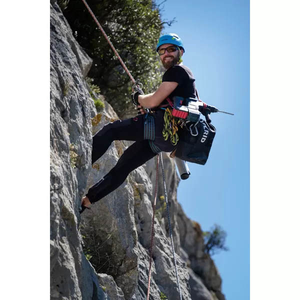 Aku kladivo Bosch GBH 18V-26 F Professional + odsávání GDE, solo