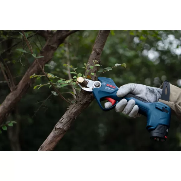 Aku nůžky na větve Bosch GGP 12V-25 Professional 2× GBA 12V 3.0 Ah