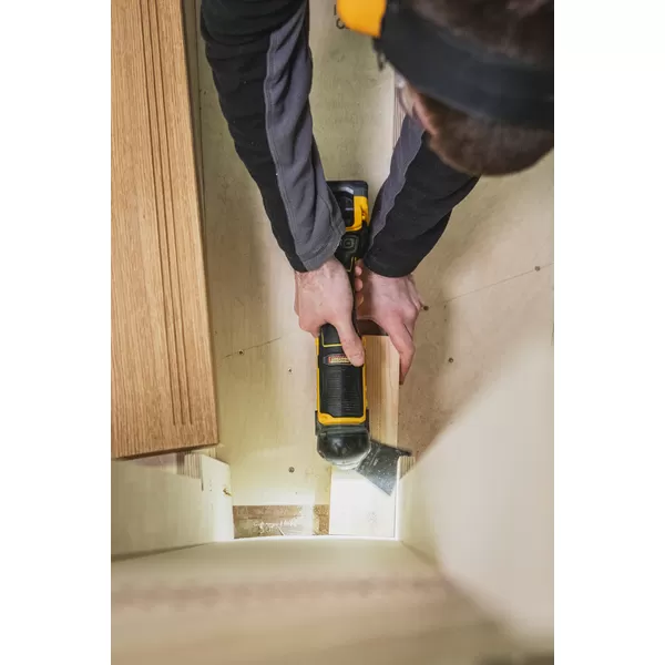 Aku oscilační multibruska Dewalt DCS359N solo
