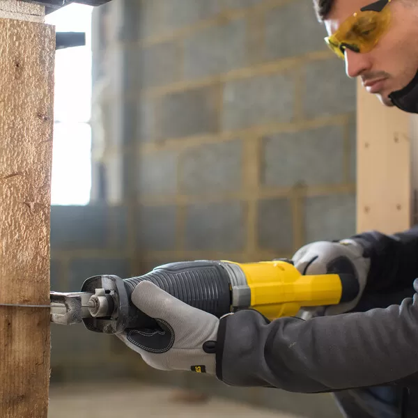 Pila ocaska 900 W Stanley FATMAX® FME360