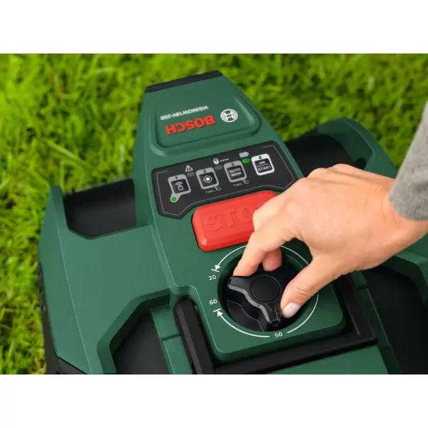 Robotická sekačka na trávu Bosch VISIMOW 18V-200, 06018E1100, 1x5,0Ah