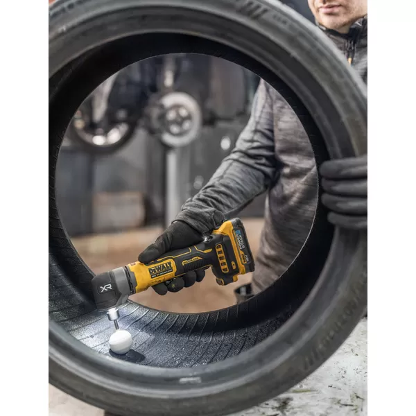 Bruska pravoúhlá aku Dewalt DCG421N
