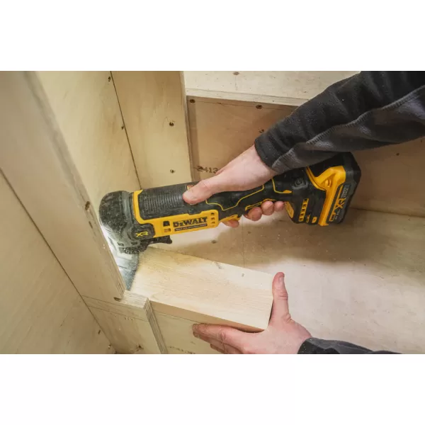 Aku oscilační multibruska Dewalt DCS359N solo