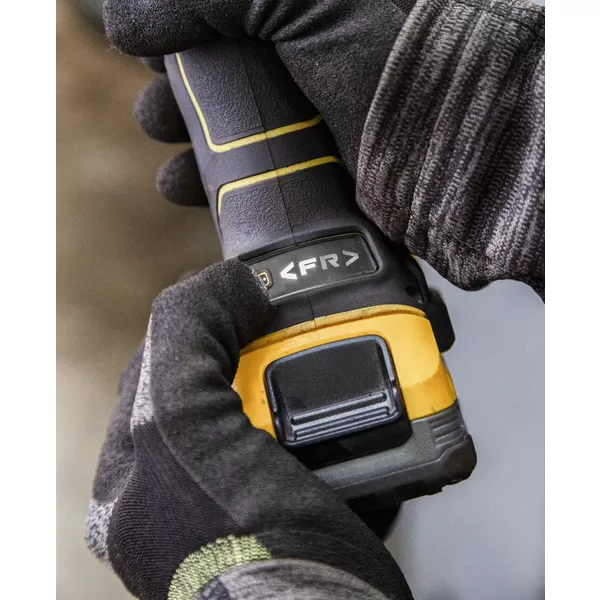 Aku přímá řezačka Dewalt DCG430N
