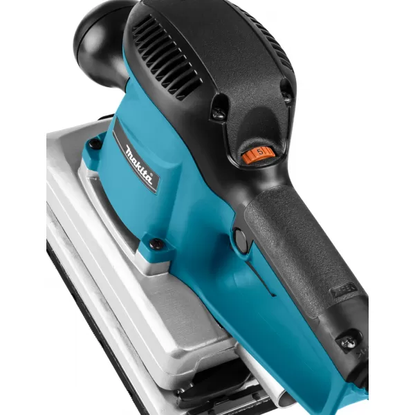 Vibrační bruska Makita BO4900VJ 115x229mm, 330W, systainer