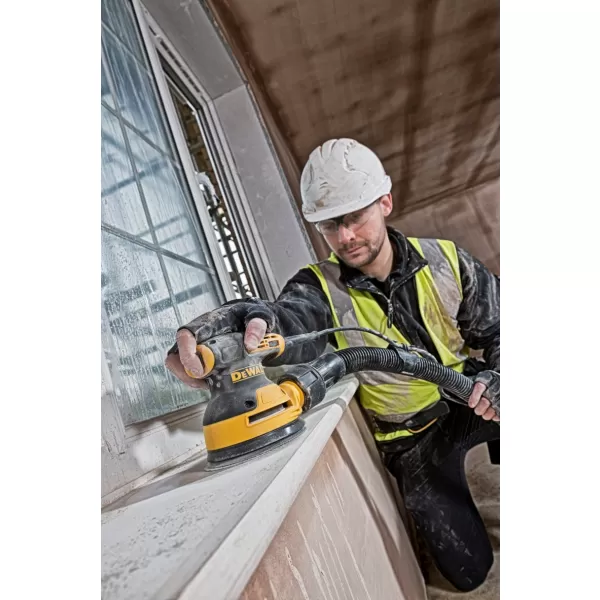 Excentrická bruska DeWALT DWE6423, 125 mm 280 W