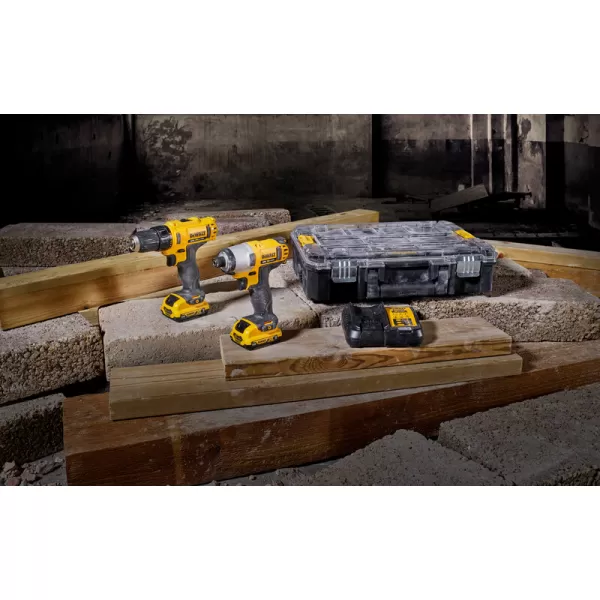 Sada aku nářadí DeWALT DCK211D2T, 12V XR, 2x 2,0Ah aku Li-Ion