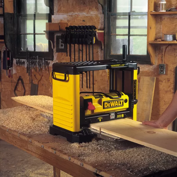 Protahovací frézka Dewalt DW733, 1800W