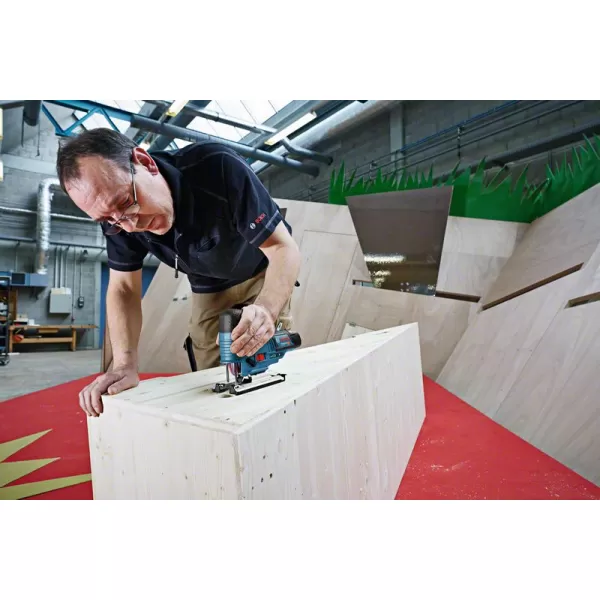 Aku přímá pila Bosch GST 12 V-70 Professional 06015A1005