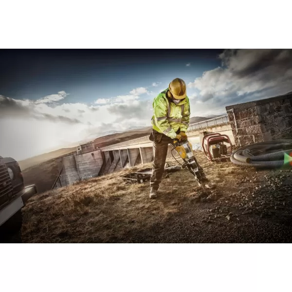 Sekáč lopatkový DeWALT SDS-Max DT8090