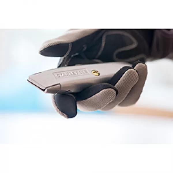 Kovový nůž Stanley se zasouvací čepelí 99E 1-10-099