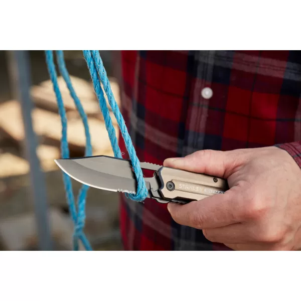 Sportovní nůž Stanley FatMax® FMHT0-10311