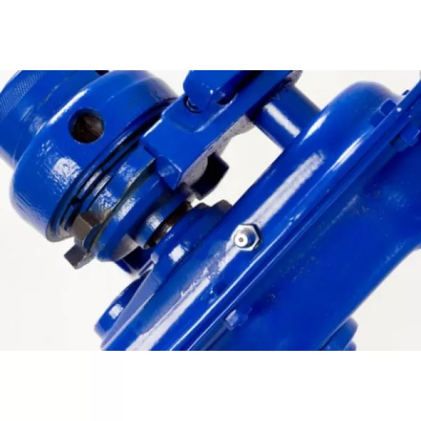 Zvedák hřebenový 15-00 5t