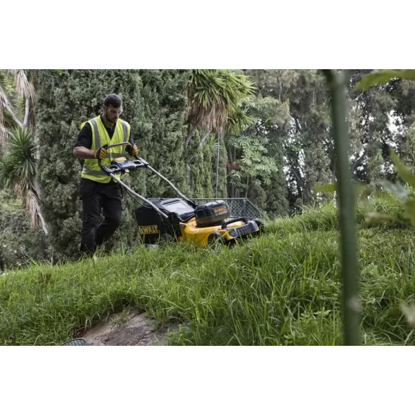 Aku sekačka na trávu Dewalt DCMW564N - solo