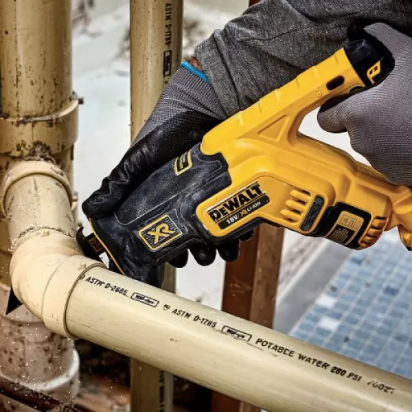 Aku ocaska pila Dewalt DCS367P2 18V, 2x5,0Ah