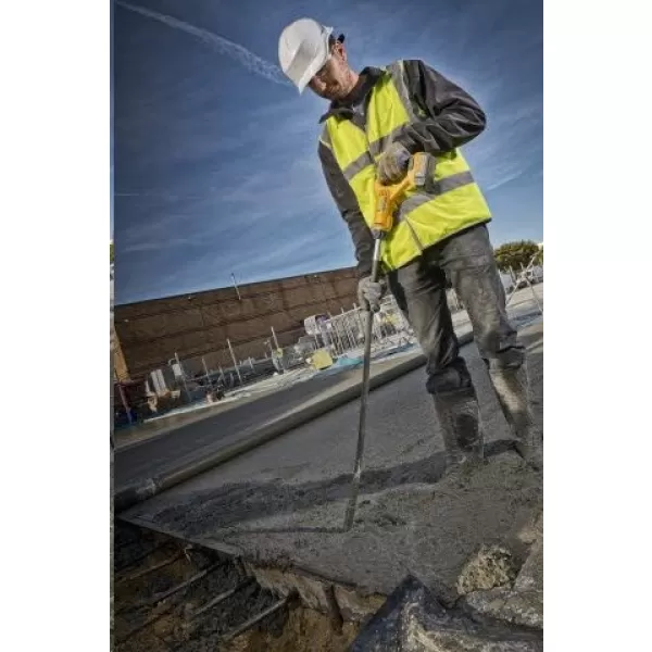 Aku ponorný vibrátor do betonu Dewalt DCE531N
