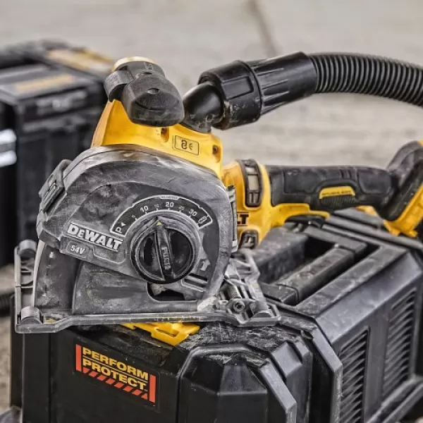 Aku drážkovačka Dewalt DCG200NT solo