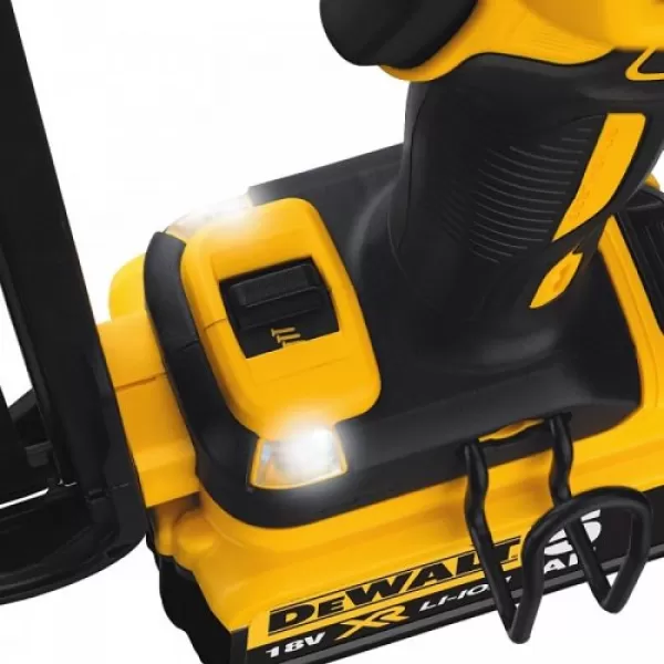 Aku hřebíkovačka DeWalt DCN650P2, 18 V, dokončovací, 2x5,0Ah
