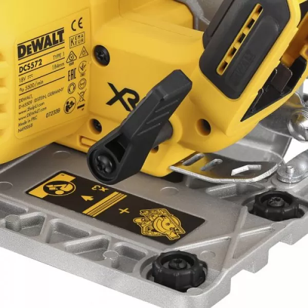 Aku okružní pila Dewalt DCS572P2 18V 5,0Ah