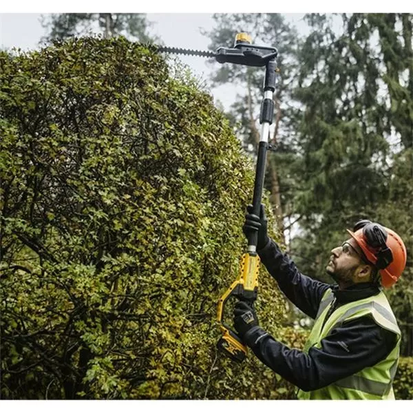 Aku plotostřih Dewalt solo DCMPH566N-XJ