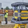 Aku samonivelační rotační laser DeWalt DCE080D1GS Tool Connect