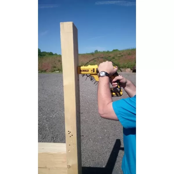 Aku bezuhlíkový šroubovák na sádrokarton DeWALT DCF620N solo