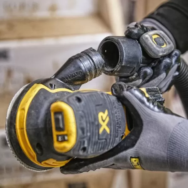 Aku bruska excentrická Dewalt DCW210N 18V solo 125mm