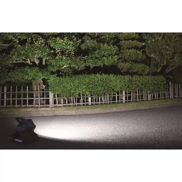 Aku LED svítilna Makita Li-ion LXT 14,4V + 18V DEADML811 - solo