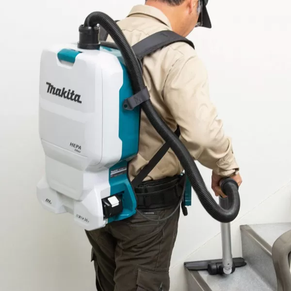 Aku vysavač zádový Makita DVC660Z solo