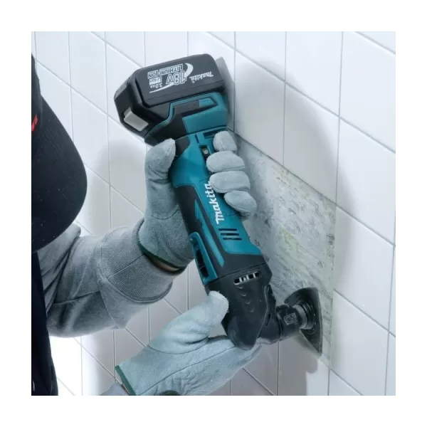 Aku MultiTool s příslušenstvím Makita DTM51RFJX1, 2x18V/3,0Ah