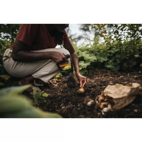 Sazeč cibulovin Solid™ Fiskars