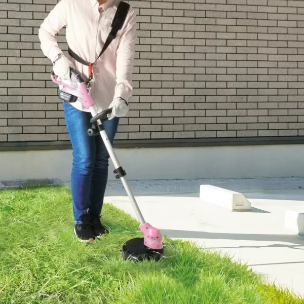 Aku vyžínač Makita Li-ion 10,8V, UR100DSAP pink