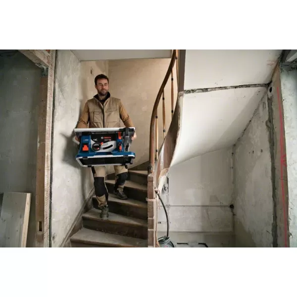 Aku stolní pila Bosch GTS 18V-216 Professional + stůl GTA 560