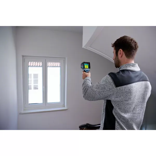 Termo kamera Bosch GTC 600 C +12V + ChgrEU + LBoxx Professional 0601083500