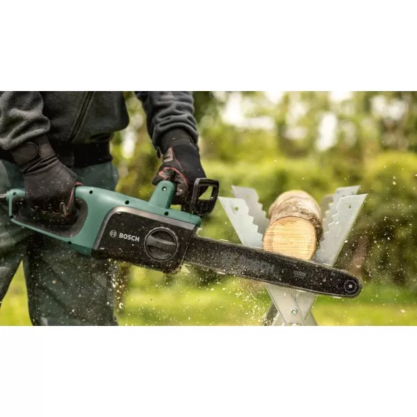 Řetězová pila Bosch UniversalChain 40 06008B8402
