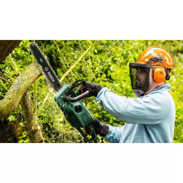 Řetězová pila Bosch UniversalChain 35 06008B8303