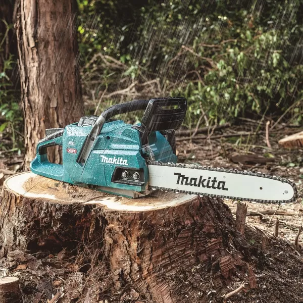 Aku řetězová pila Makita UC011GZ, 350 mm Li-ion XGT 40V - solo